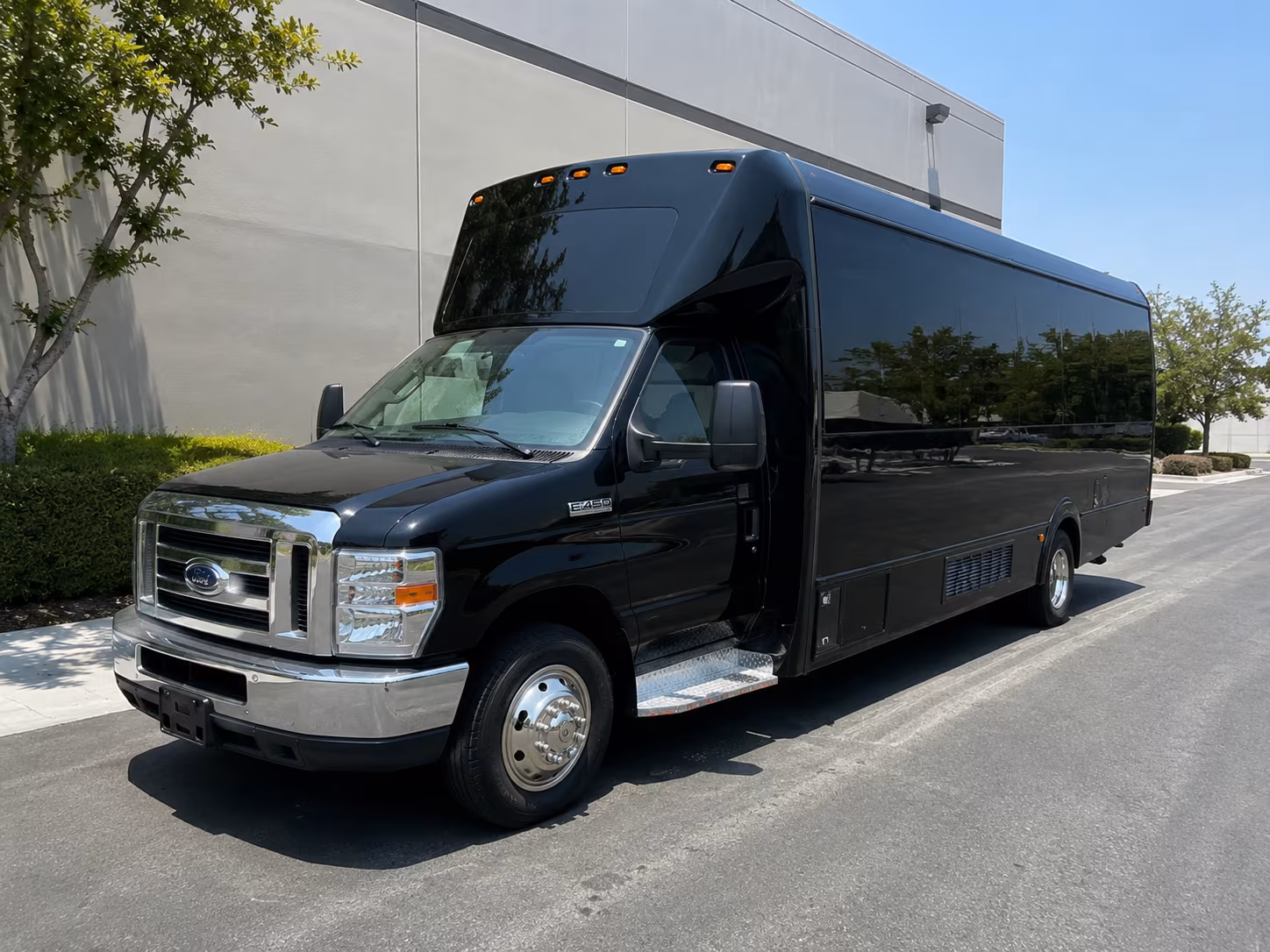 affordable college station prom party bus prices split across your group