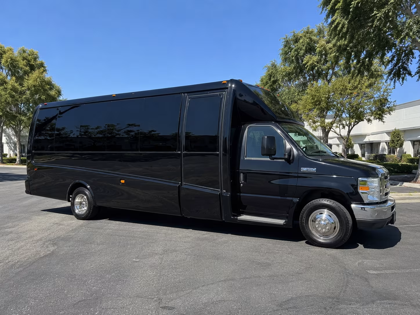 rent a college station prom party bus or charter bus today